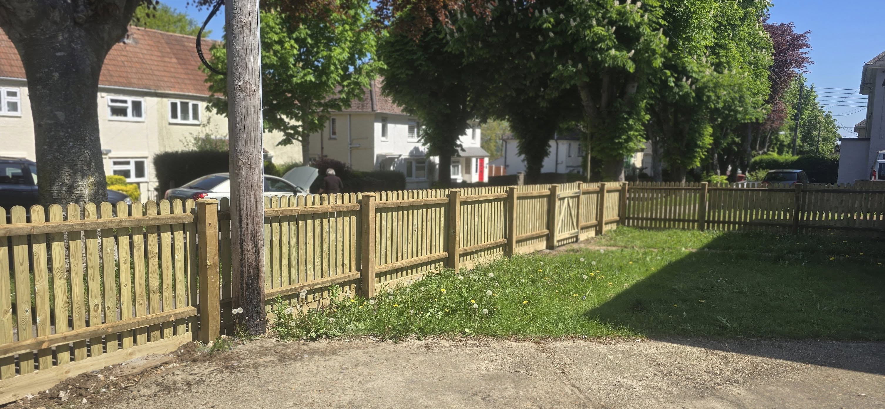 Professional residential fencing installation
